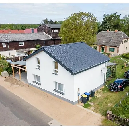 Hébergement de vacances Fehaus Am Walnussbaum Mirow